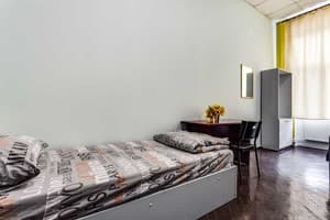 Хостел Мистер Хостел. Место в общем 5-местном номере  205А 4