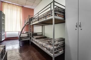 Хостел Мистер Хостел. Место в общем 5-местном номере 206А 6