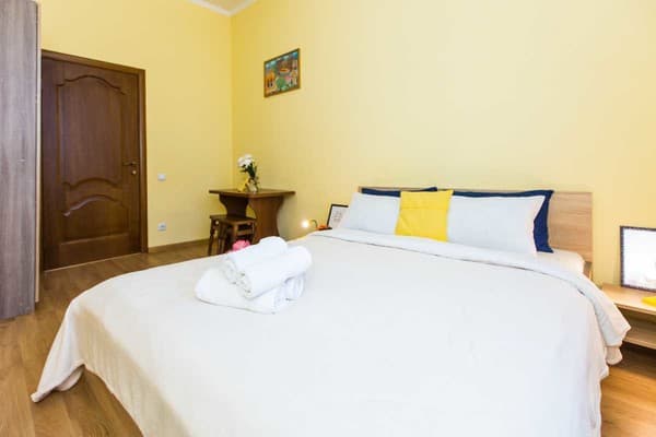 Modern 2BR Apartment in Central Lviv 6