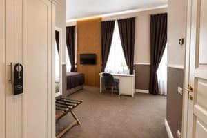 Отель Modern Art Hotel - Maestro. Полулюкс двухместный  6