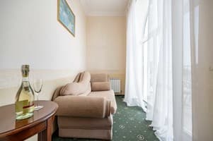 Отель Морской. Люкс двухместный с балконом (+2) 9