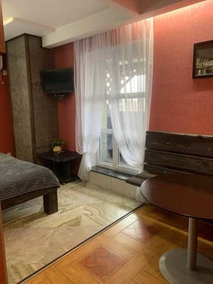 На Буковинской 9