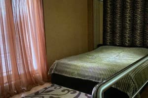 Гостиный двор На Буковинской. Люкс 4-местный  5