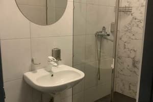 Гостиный двор На Буковинской. Люкс 4-местный  4