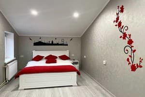 На Набережной 10