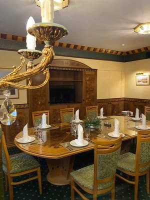 Национальный 13