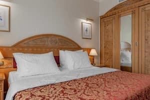 Отель Национальный. Полулюкс двухместный (2+1) 2