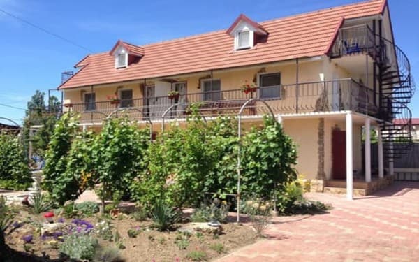 Гостиный двор Наша Дача