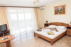 База отдыха Натали. Комфорт 4-местный Family luxe двухкомнатный 7