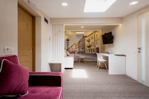 Отель Наталия 18. Люкс двухместный (мансарда) 2+4 3