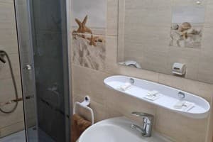 Мини-отель Наутилус. Стандарт двухместный №5  с видом на  море 6