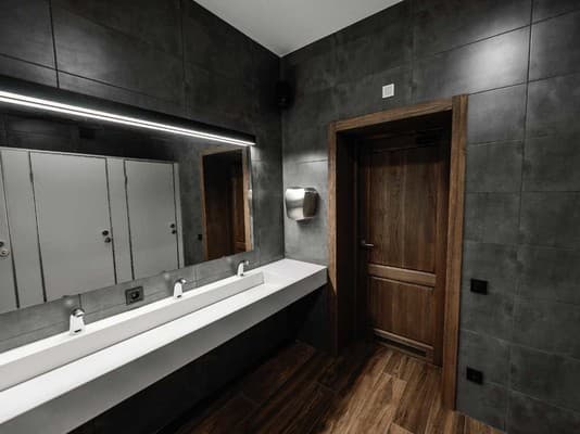 Nesvit Capsule Hotel 9