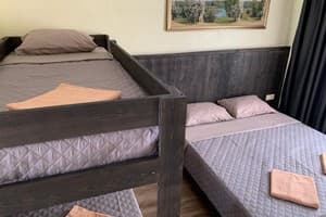 Частный сектор Ника. Семейный 4-местный  7