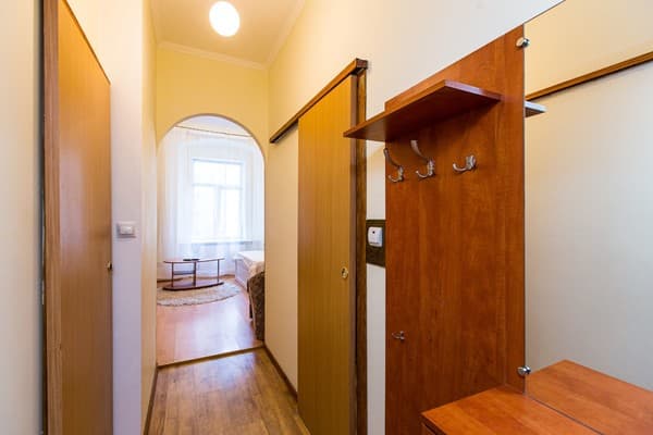 Oberig Армянская, 35 12