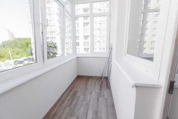 Oberig, Под Голоском 15б/92-1 17