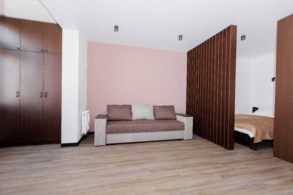 Oberig, Под Голоском 15б/92-2 7