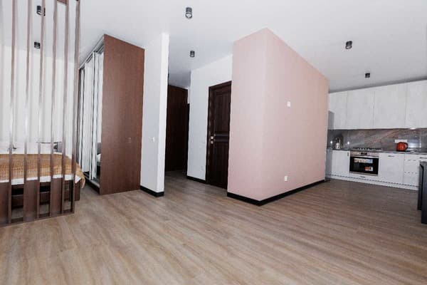 Oberig, Под Голоском 15б/92-2 16