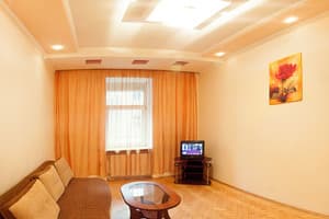 Квартира Oberig Замарстиновская, 10. Апартаменты 4-местный +2 5