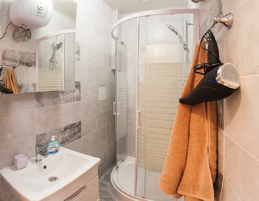 Oberig, ул. Дорошенка, 12 2