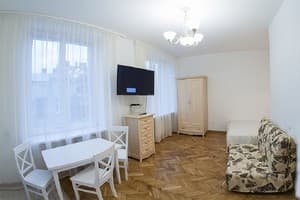 Квартира Oberig, ул. Дорошенка, 12. Апартаменты трехместный  2