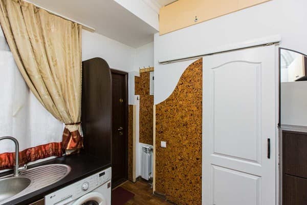 Oberig, ул. Староеврейская, 17 20