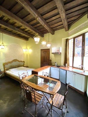 Oberig в центре возле Ратуши, на Площади Рынок 39/15 1