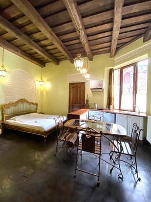 Oberig в центре возле Ратуши, на Площади Рынок 39/15 2