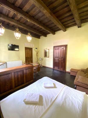 Oberig в центре возле Ратуши, на Площади Рынок 39/15 6