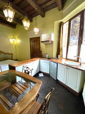 Oberig в центре возле Ратуши, на Площади Рынок 39/15 10