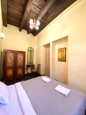 Oberig возле Галицкого рынка, ул. Валова 21/16а 3