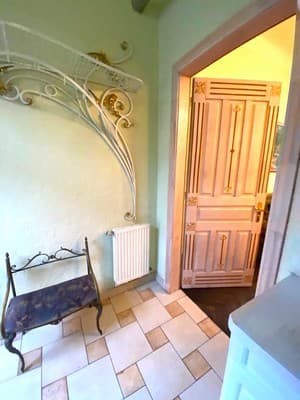 Oberig возле Галицкого рынка, ул. Валова 21/16а 9