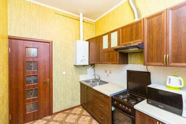 Oberig возле рынка Добробут, на ул.Пильникарская 10 5