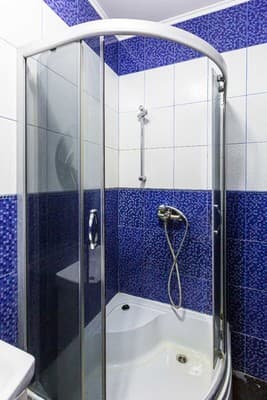 Oberig возле рынка Добробут, на ул.Пильникарская 10 8