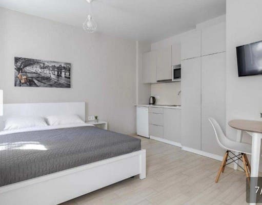 Oberig, возле вокзала, ул. Голубовича 37/3 16