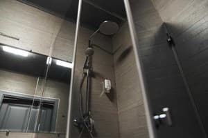 Апарт-отель Old City Center Lviv. Люкс 4-местный с террасой 11