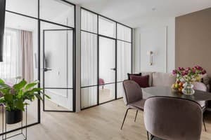 Апарт-отель Old City Center Lviv. Люкс 5-местный с видом на город 16