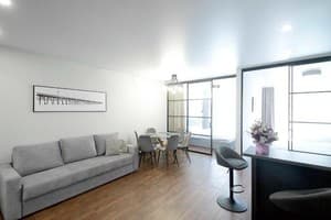 Апарт-отель Old City Center Lviv. Люкс 6-местный с 2 спальнями 9