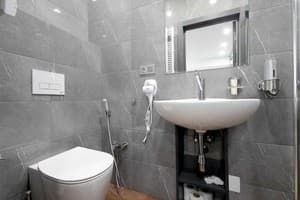 Апарт-отель Old City Center Lviv. Люкс 6-местный с 2 спальнями 14