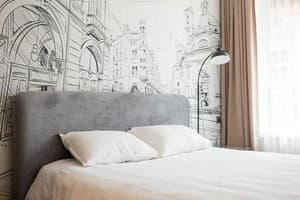 Апарт-отель Old City Center Lviv. Люкс 6-местный с 2 спальнями 4