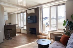 Апарт-отель Old City Center Lviv. Студио трехместный с террасой 8