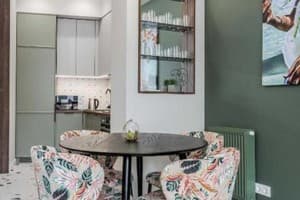 Апарт-отель Old City FORUM Apartments. Люкс 4-местный с 1 спальней 4