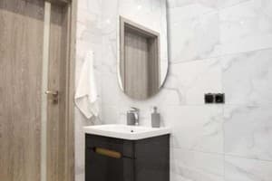 Апарт-отель Old City FORUM Apartments. Люкс трехместный с балконом 12