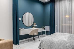 Апарт-отель Old City FORUM Apartments. Люкс трехместный с кроватью размера «king-size» и балконом 3