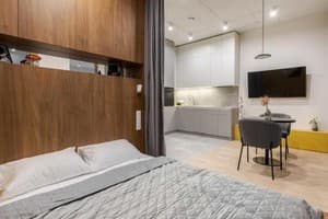 Апарт-отель Old City FORUM Apartments. Студио двухместный с кроватью размера «king-size» и балконом 8