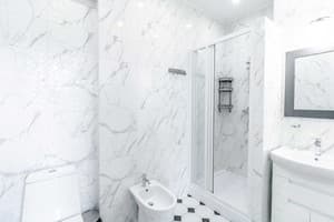 Апарт-отель Opera Passage Hotel & Apartment. Семейный 5-местный 401 4