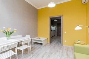 Апарт-отель Opera Passage Hotel & Apartment. Улучшенный 4-местный Апартамент 503 3