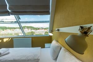 Апарт-отель Opera Passage Hotel & Apartment. Улучшенный трехместный Апартамент 601 4