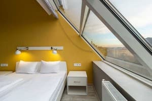 Апарт-отель Opera Passage Hotel & Apartment. Улучшенный трехместный Апартамент 603 1