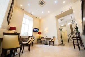 Optima Collection Медиваль Львов 7