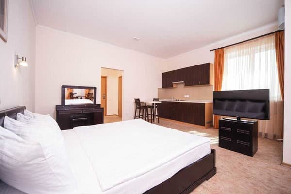 Optima Одесса 1